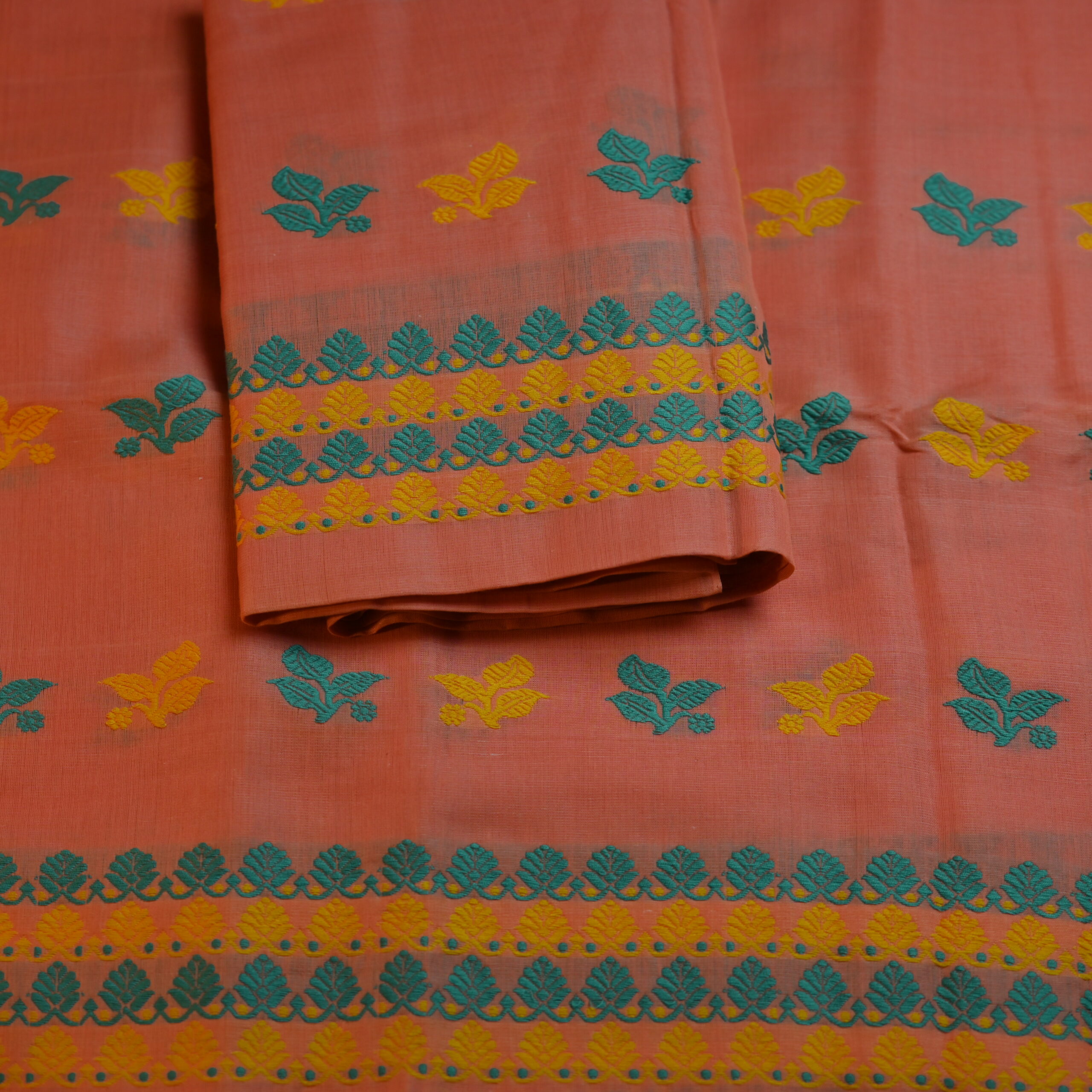 Handcrafted Kesapat Cotton Sador Mekhela with unstitched Blouse piece - Image 2