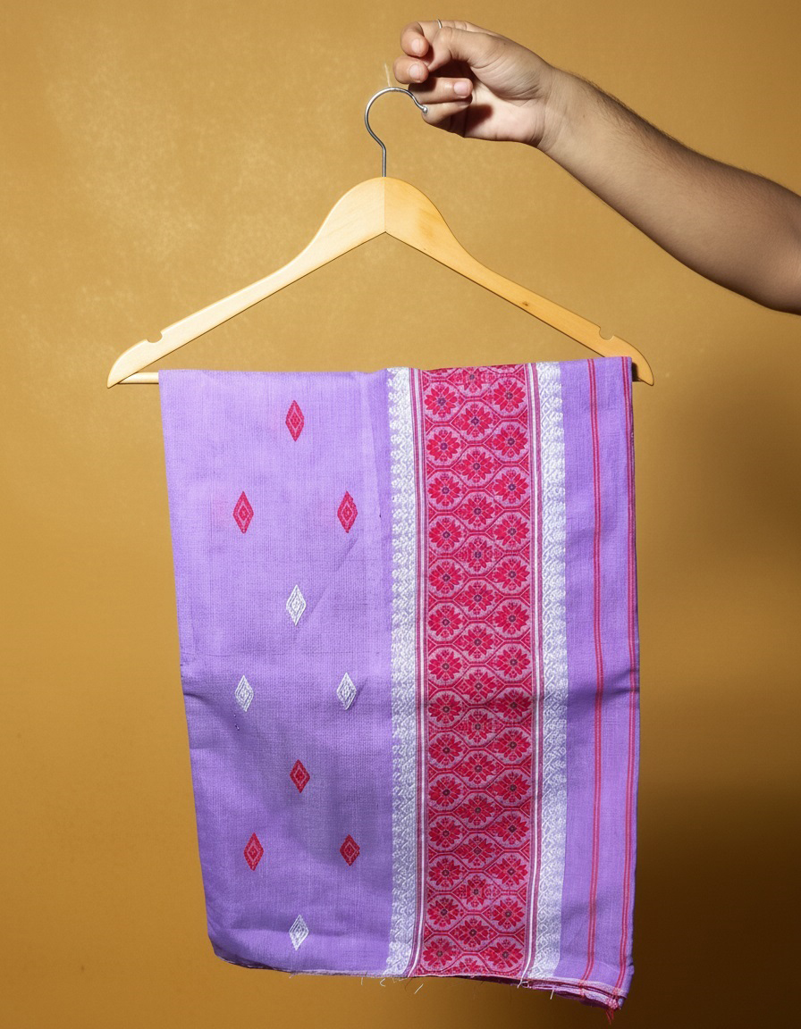 Handcrafted Nunee Cotton Sador Mekhela with unstitched Blouse piece